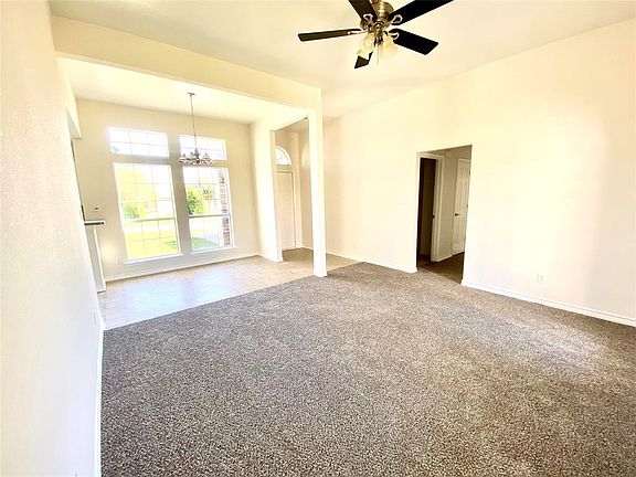2nd image of 1000 Christine Dr