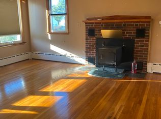 2752 Friendship Rd, Waldoboro, ME 04572