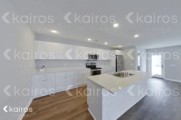 13 Cottage Grove Dr — Photo 5