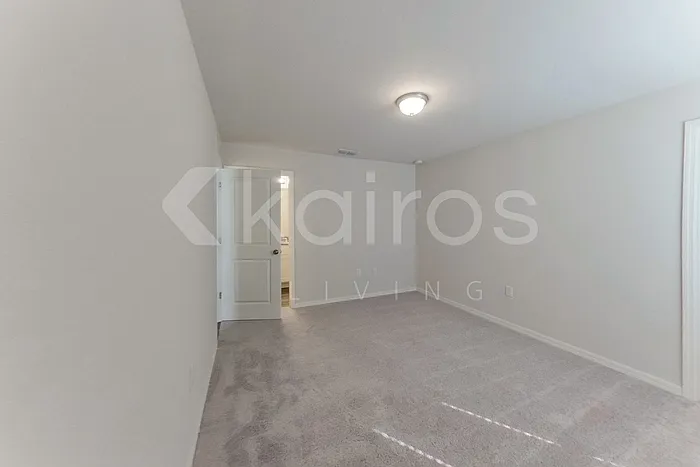 3158 Alwood St — Photo 16