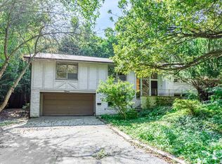 15 York Valley Cres, Toronto, ON M2P 1A8