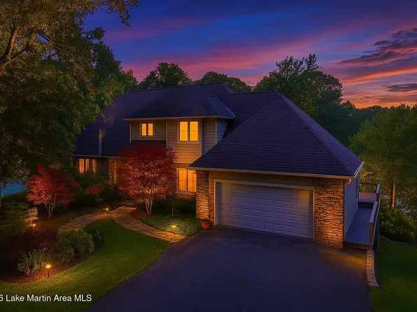 127 Ridge Crest Dr, Jacksons Gap, AL 36861