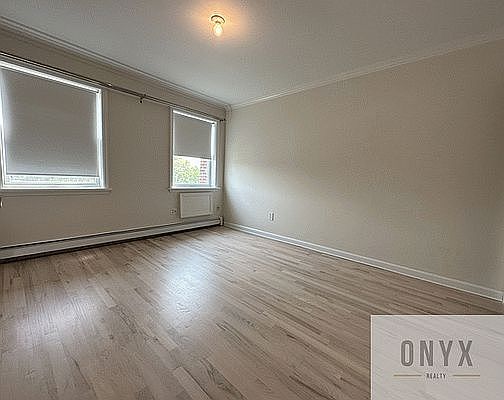 4th image of 61-27 65th St Floor 3