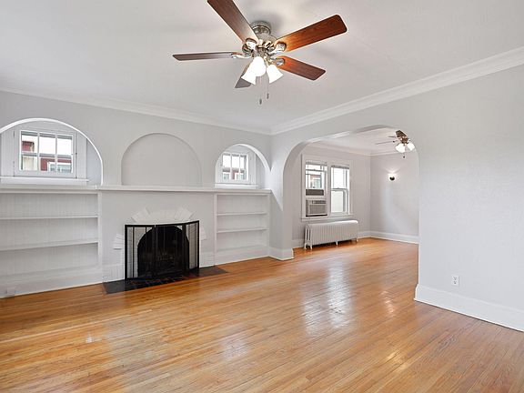 3rd image of 1980 Saint Clair Ave #1