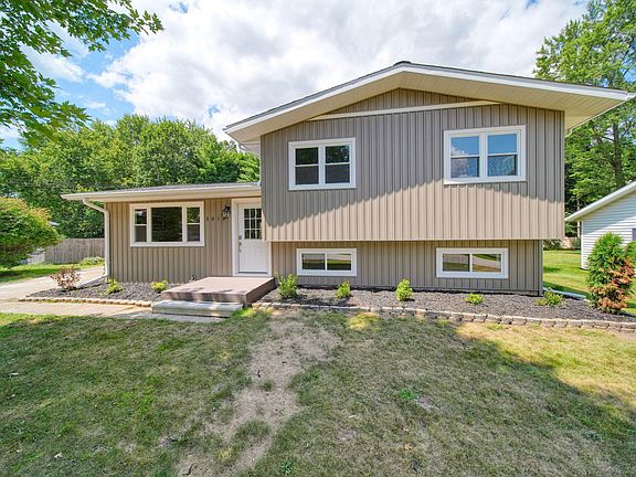 2nd image of 3012 John Glenn Dr