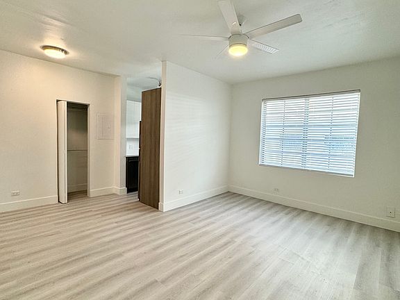 4th image of 940 Jefferson Ave APT 5