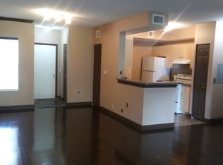 2474 Centergate Dr APT 102, Hollywood, FL 33025