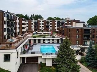 52 Groveland Ter UNIT 308, Minneapolis, MN 55403
