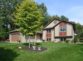 13923 Providence Ln, Savage, MN 55378