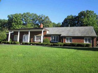 86 Thornberry Rd, Winchester, MA 01890