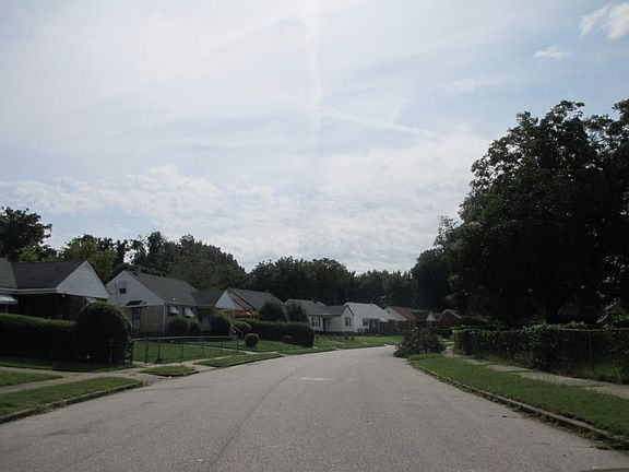 5th image of 1962 Laramie St