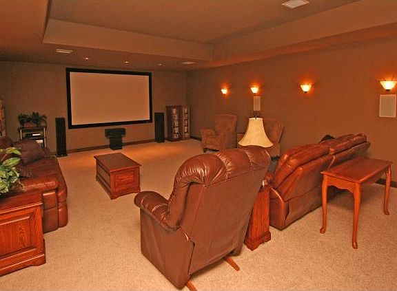5th image of 1167 W Carolina Cherry Ct