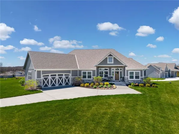 13208 Kelli Dr, Kearney, MO 64060
