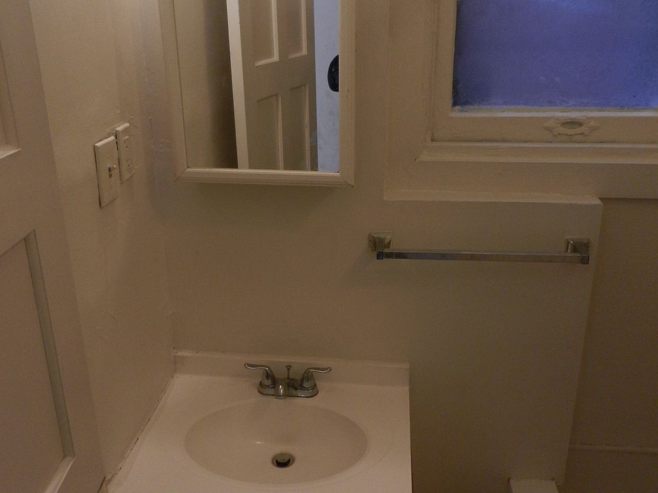 1st image of 3919 Labadie Ave