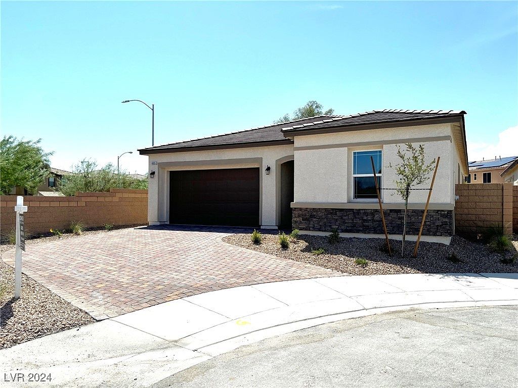 6005 La Coste St, North Las Vegas, NV 89081 | Zillow