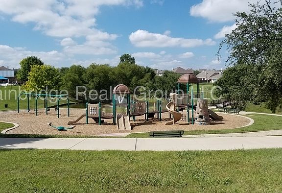 4th image of 10513 Bradshaw Dr