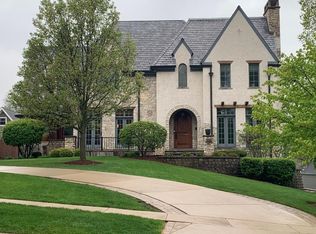 5638 Fairmount Ave, Downers Grove, IL 60516