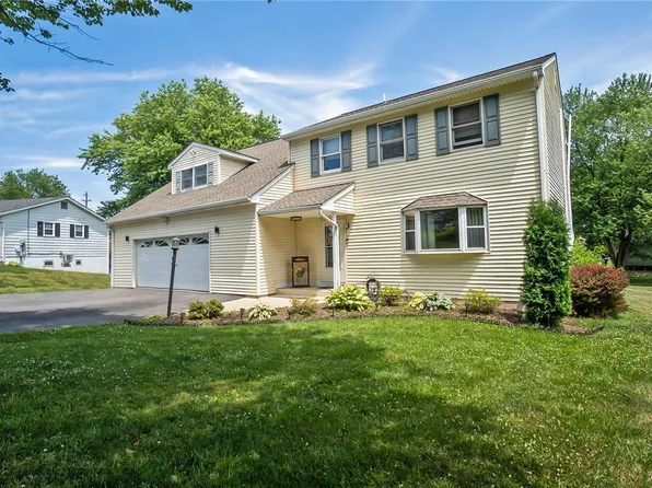 2357 Silo Dr, Easton, PA 18040