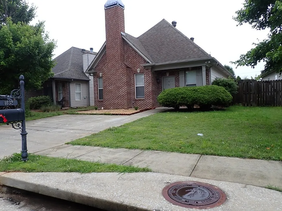 1032 Washington Dr