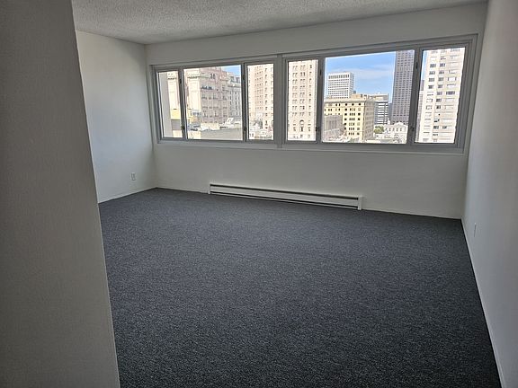 2nd image of 1001 Pine St Unit 1111