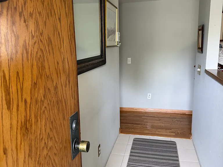 500 E Del Mar Blvd #1 — Photo 4