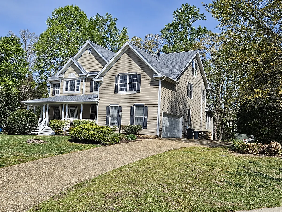Building Photo - 16820 Jaydee Ct