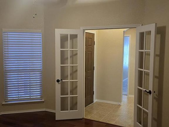 5th image of 857 Morgan Dr