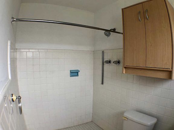 3rd image of 1245 Scottsdale Dr