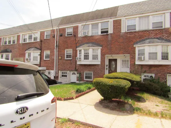 31 Exeter Rd, Jersey City, NJ 07305