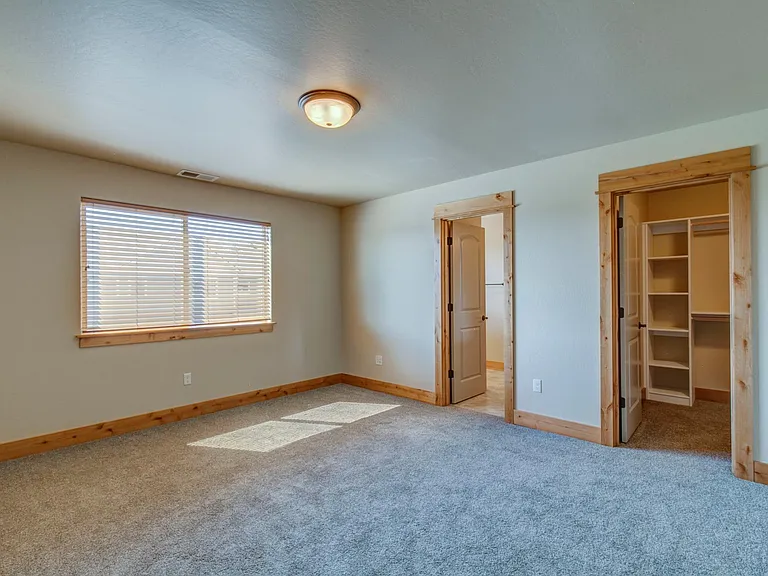 4737 Sherwood Way #D — Photo 10