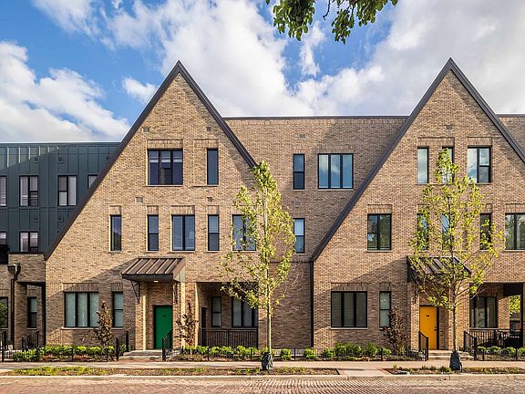 02 - Jaeger Square - Apartment Exterior 2