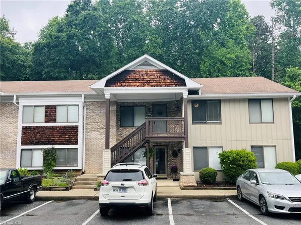 412 Liberty Pl, Archdale, NC 27263