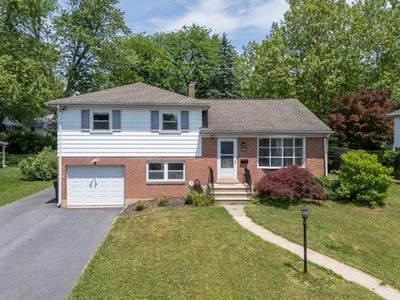 2439 W Congress St, Allentown, PA, 18104