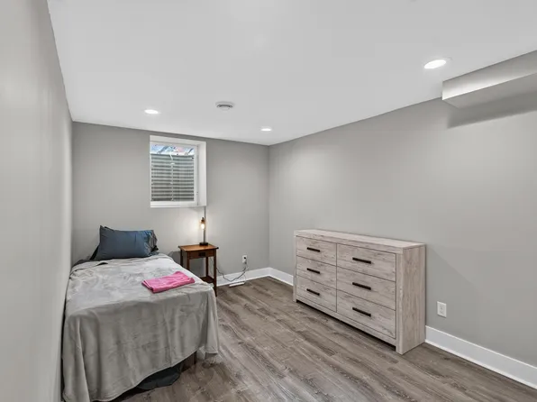 12955 Girard Ave S #2, Burnsville, MN 55337