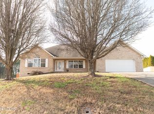 3504 Brandon Lee Dr, Maryville, TN 37804