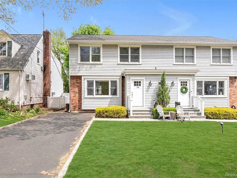 38 Dunes Ln #A — Photo 1