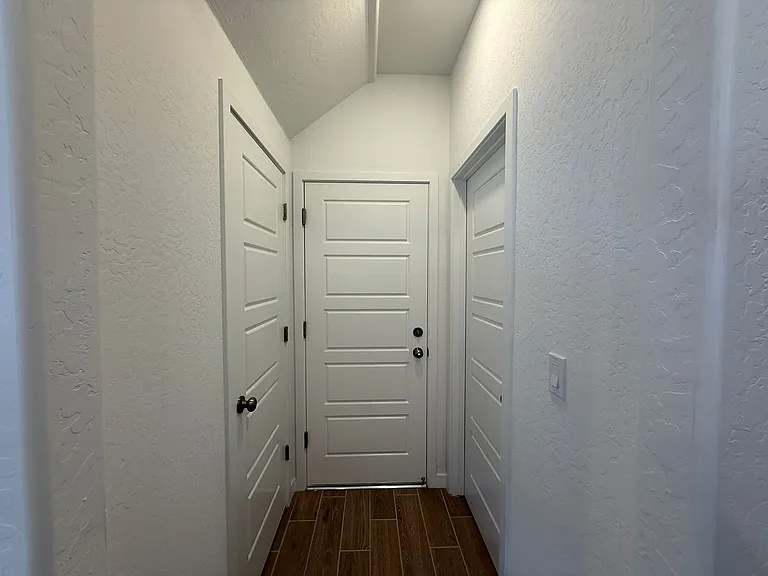 1036 Fruitwood Ave — Photo 22