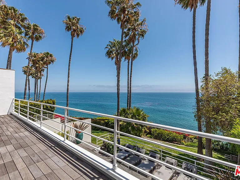 27428 Pacific Coast Hwy — Photo 23