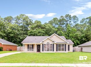 213 Jill Ln, Satsuma, AL 36572