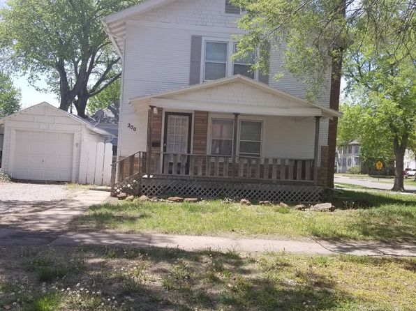 200 S 12th St