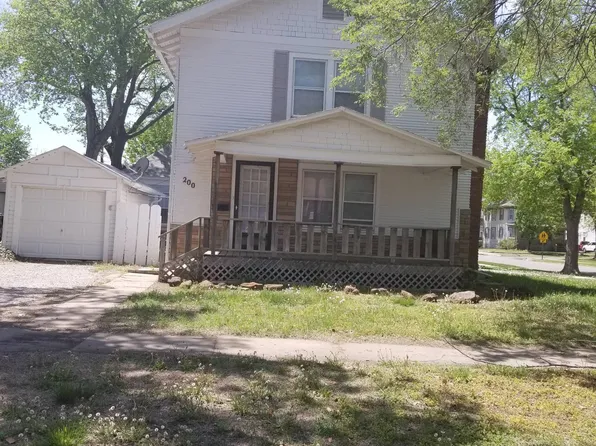 200 S 12th St, Salina, KS 67401