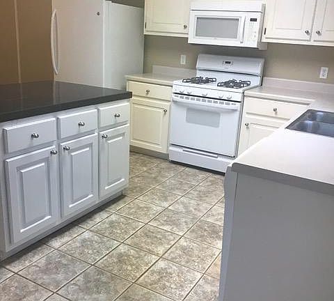 4th image of 402 Beauregard Cir