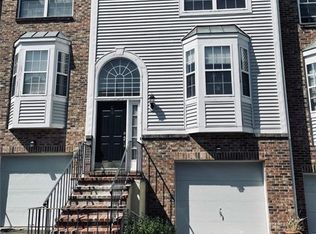 2612 North Ave UNIT G4, Bridgeport, CT 06604