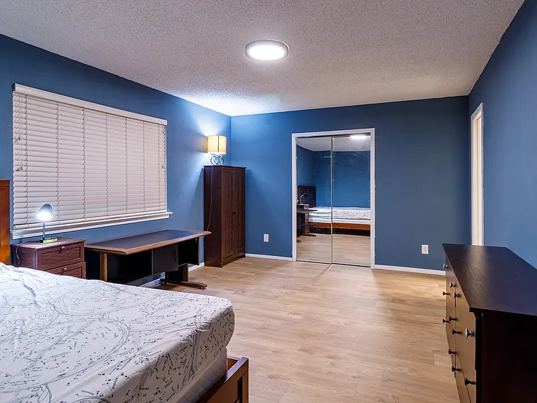 2614 Saint George Dr — Photo 21