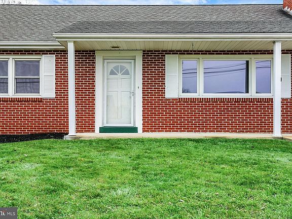 5th image of 5824 Mayfair Dr