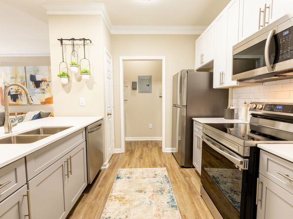 10 Highland Lake Cir #1030