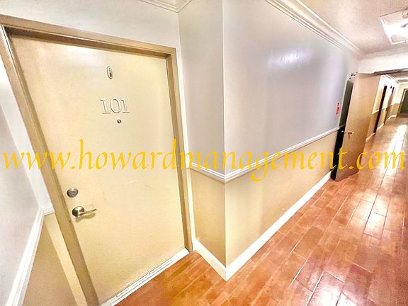 2nd image of 3104 4th St #101