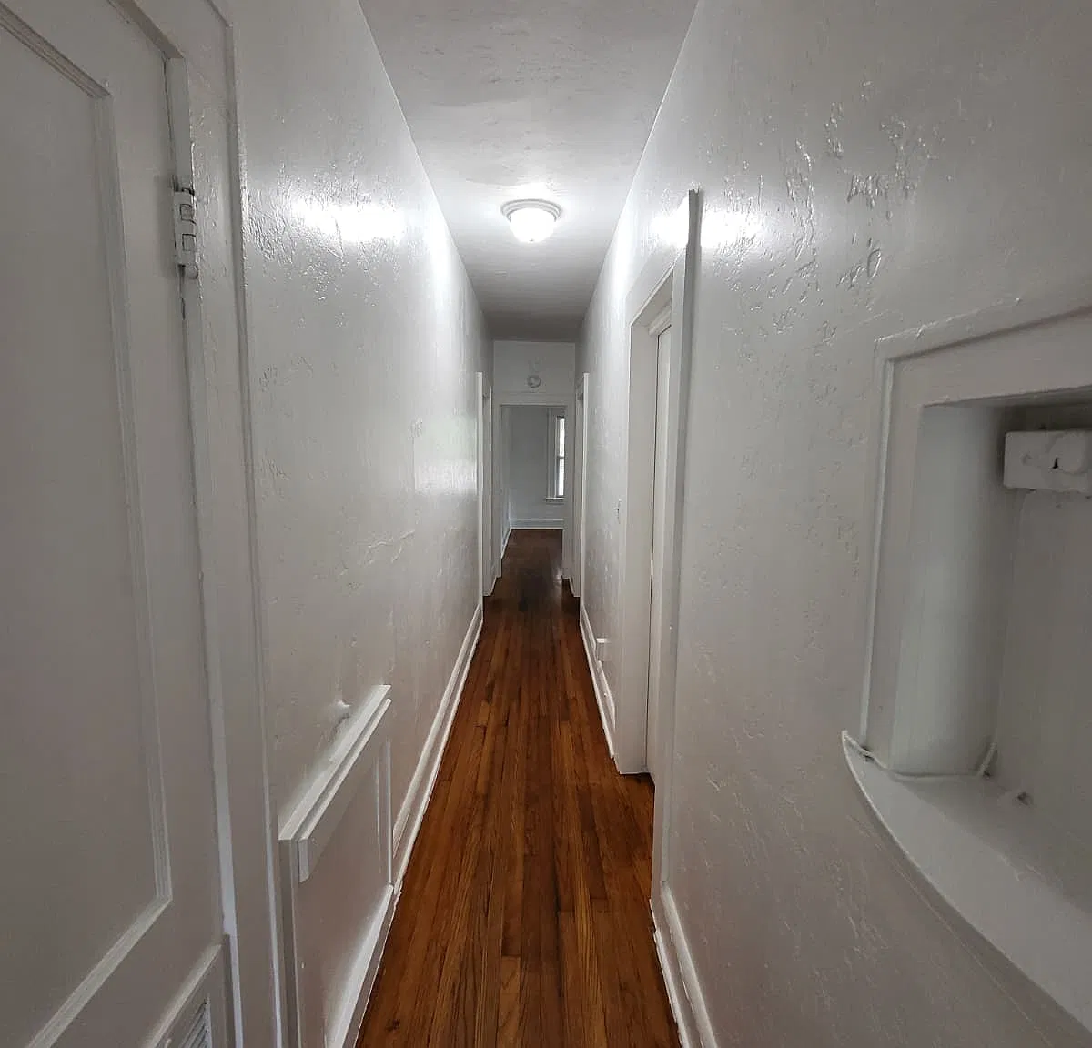 2 bed, 975 sqft, $995 — Photo 4
