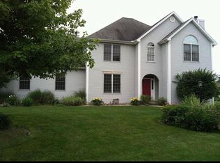 2602 Cherry Hills Dr, Champaign, IL
