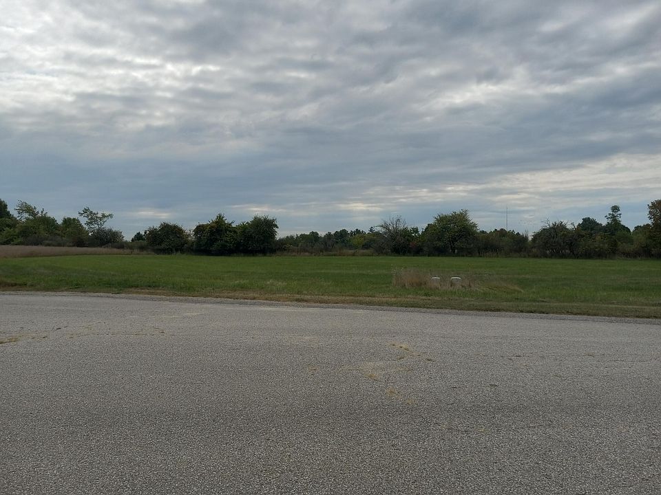 1st image of 228 Taylors Ct